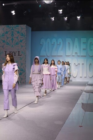 2024 엘바이엘 룩북 촬영 스케치